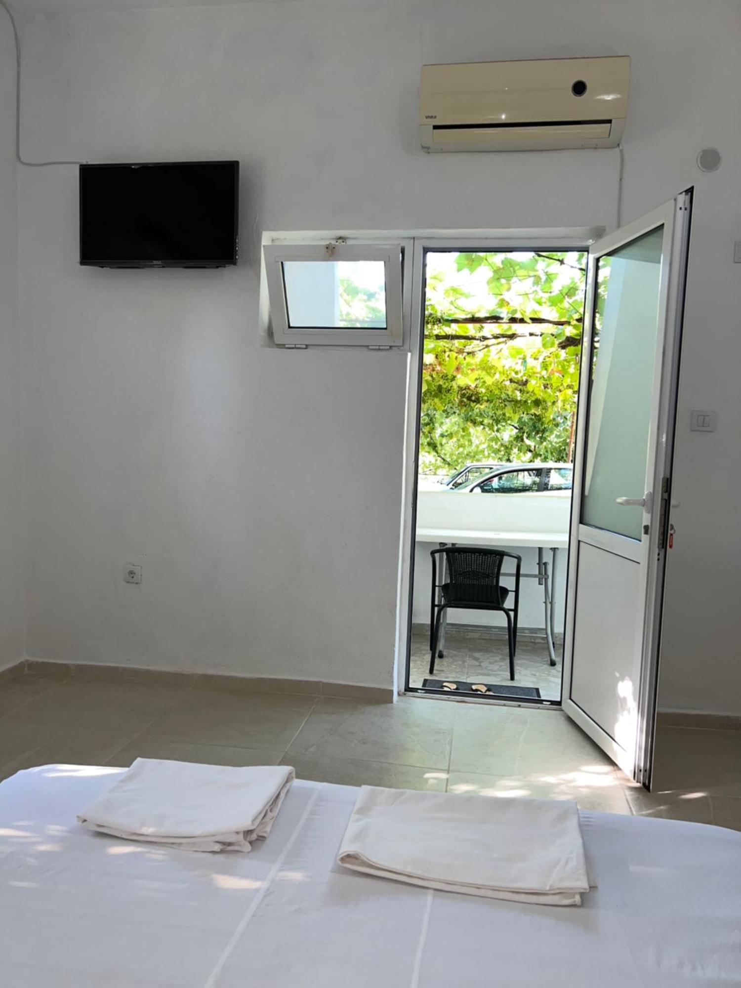 Kastrati Apartments Улцинь Екстер'єр фото