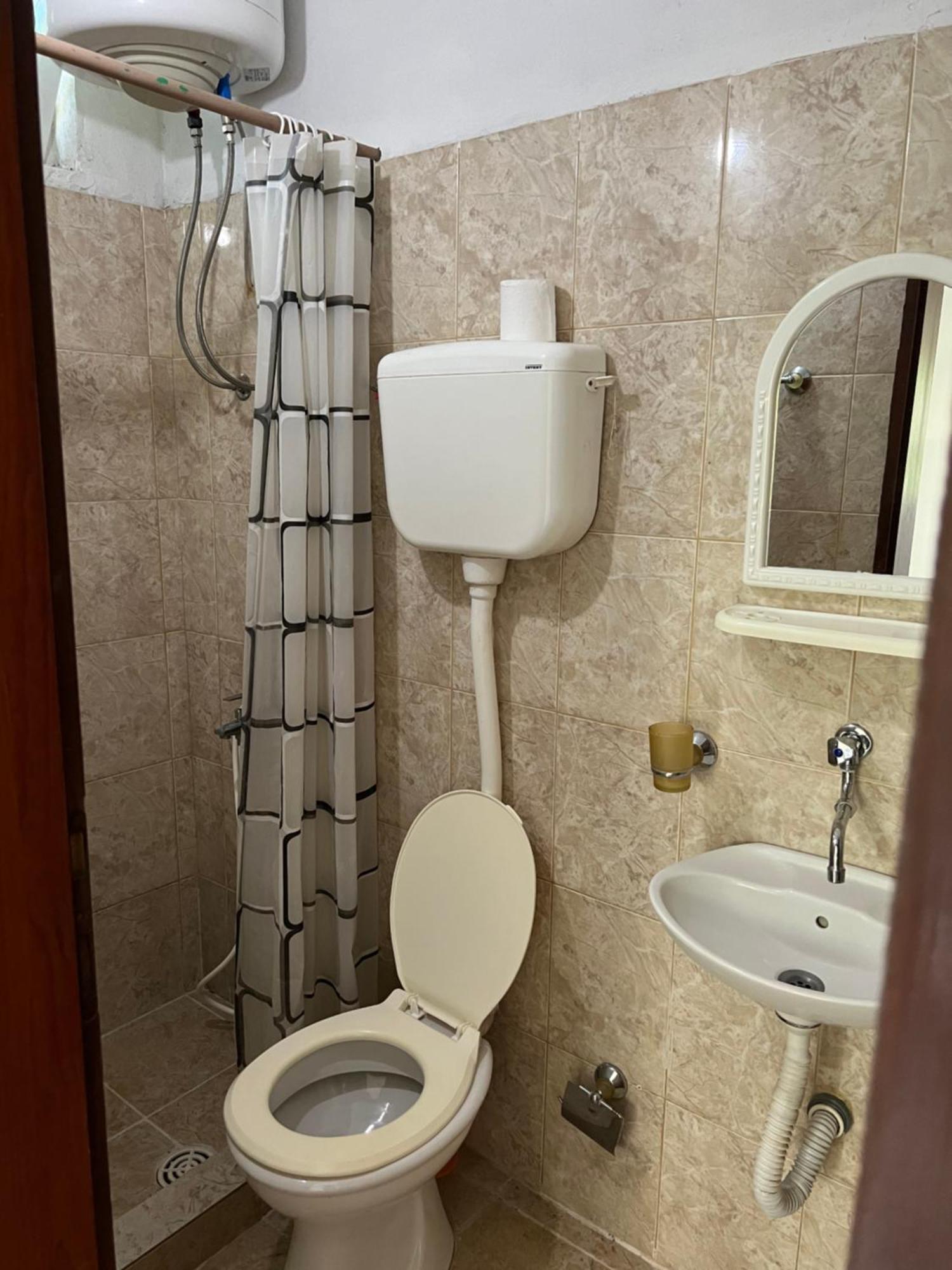 Kastrati Apartments Улцинь Екстер'єр фото